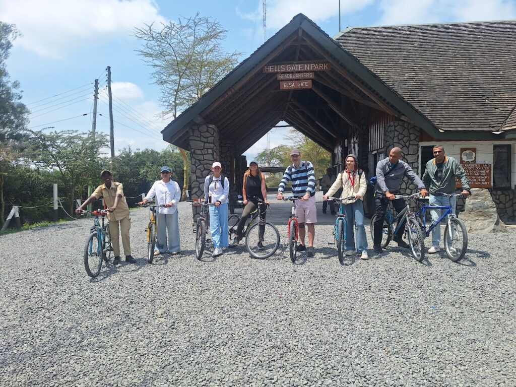 “7 day budget Kenya safari”